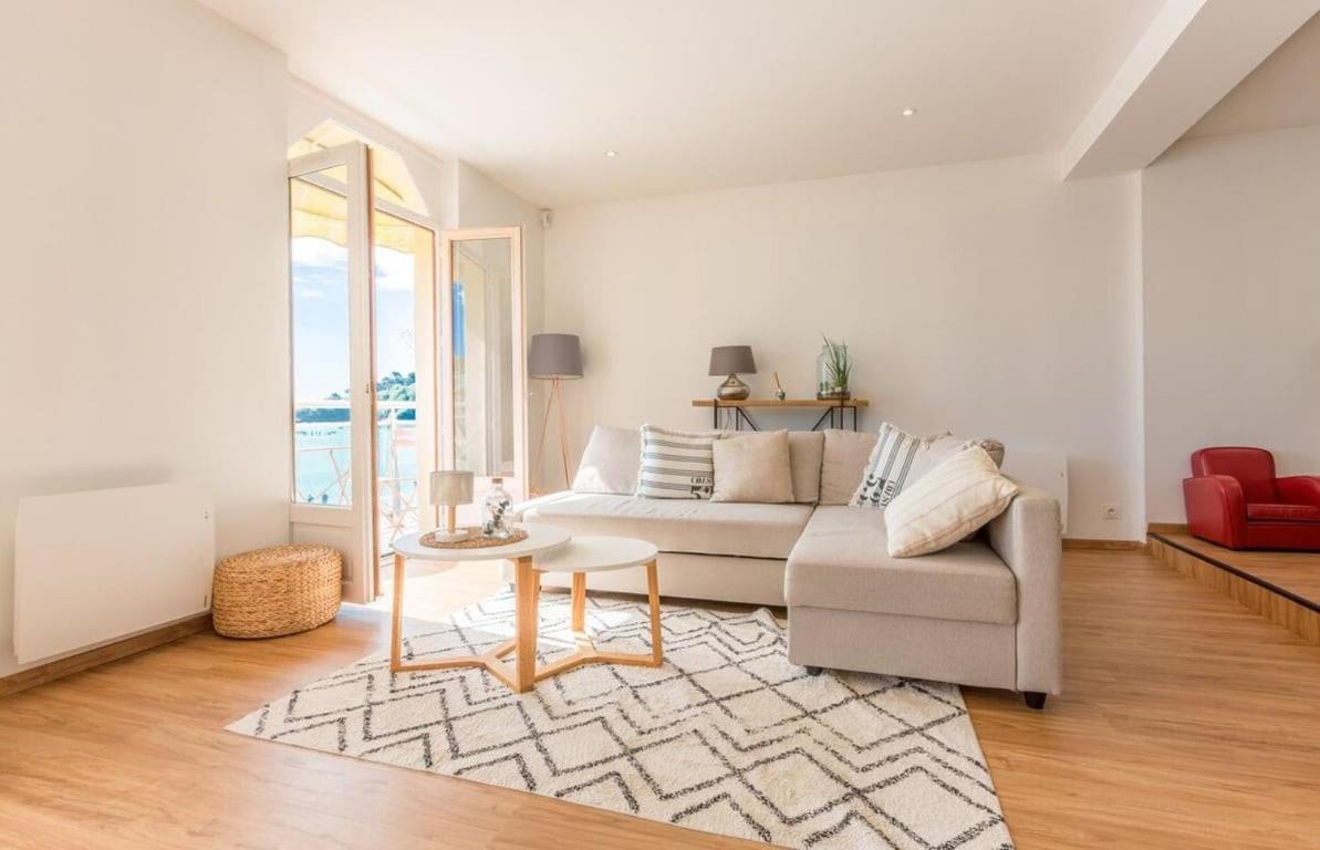 Les Pieds Dans L'Eau - Bel Appartement - Vue Mer 康卡勒 外观 照片